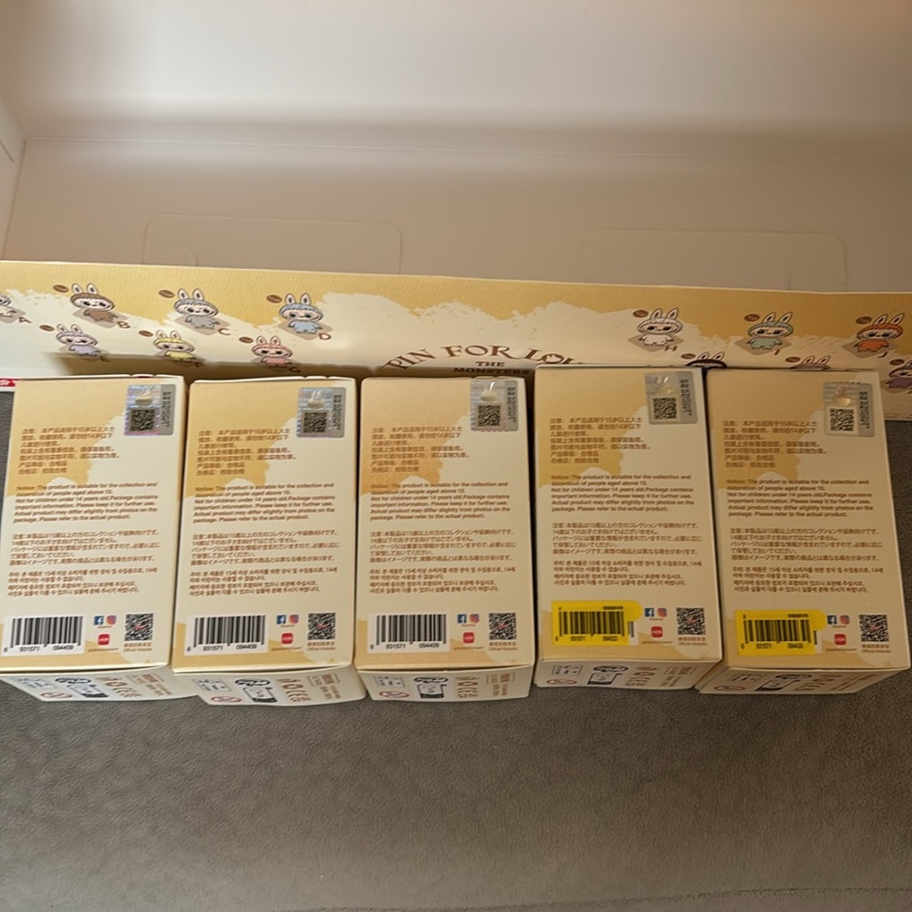 Pin for Love Labubu - Picture 4 of 11